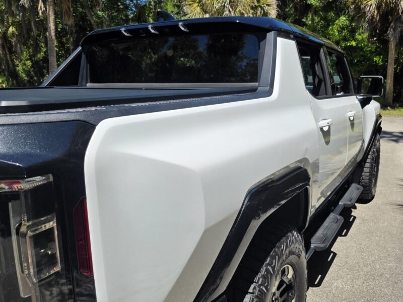 2022 GMC Hummer EV Pickup Edition 1